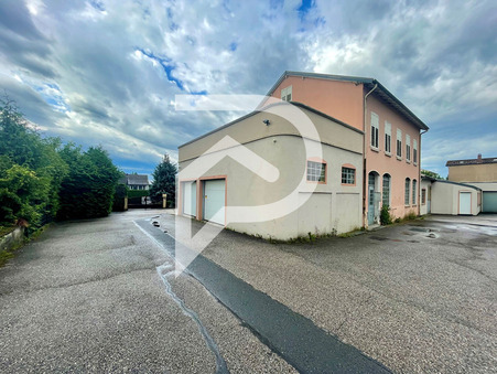 Sarrebourg  359 000 €