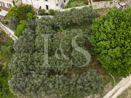 Beaumont-du-Ventoux  159 500 €