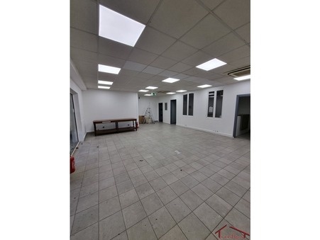 SAINT-MAURICE 3 900 €