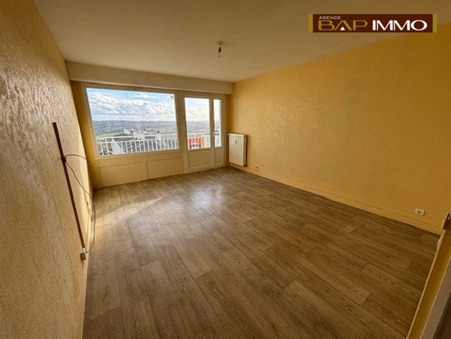 Lisieux  114 000 €