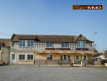 Moult Chicheboville  315 000 €