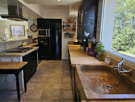 A vendre maison Bagnols-en-Forêt 83600; prix nous consulter