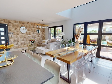 Maison sur Le Cap d'Agde ; 800 000 &euro;  ; Achat Réf. 3458144560-2570