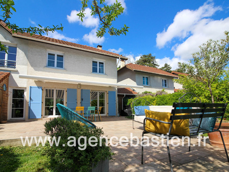Gex  550 000 €