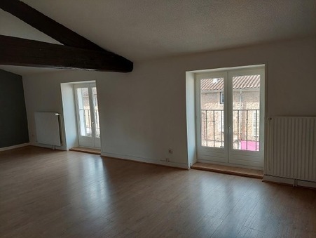 MACON  489 €