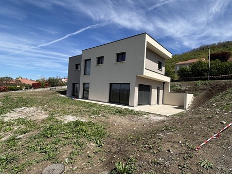 Mur sur Allier  465 000 €