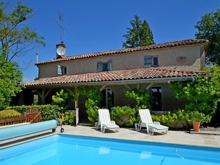 Duras  450 640 €