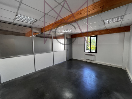 Location Entrepot Saint-Laurent-de-Mure Réf. GL1-lot7 - Slide 2