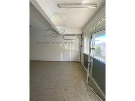 Local commercial sur Le Moule ; 1 280 €  ; Location Réf. PSP1