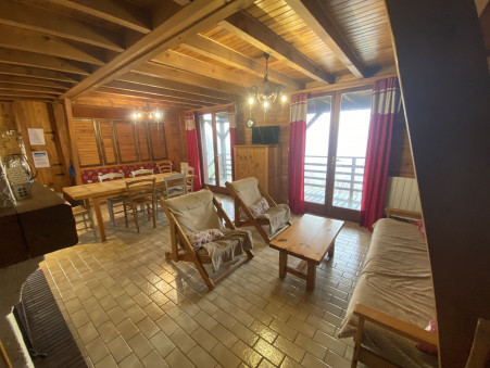 CHASTREIX  168 000 €
