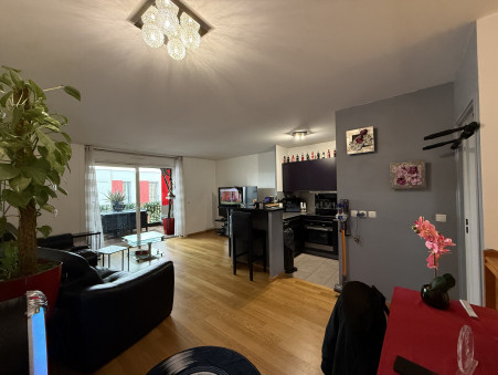 ROMAINVILLE  478 000 €