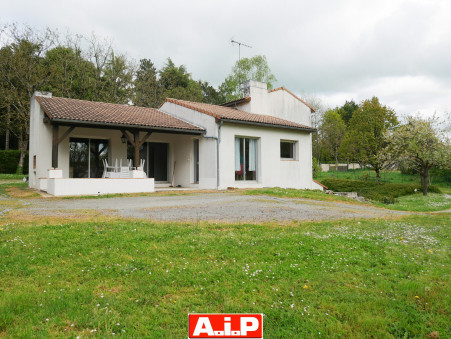 MONCOUTANT  204 750 €