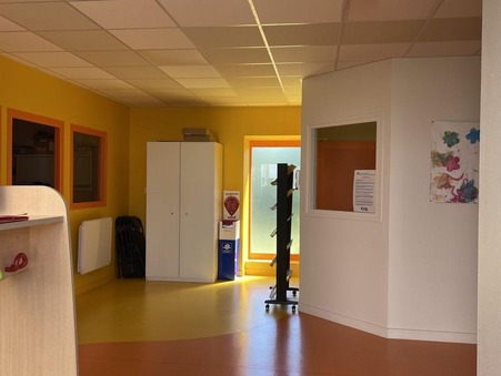 SAINT JUST EN CHEVALET  500 €