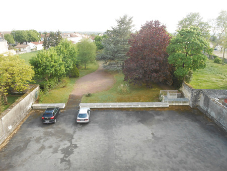 Niort  105 000 €