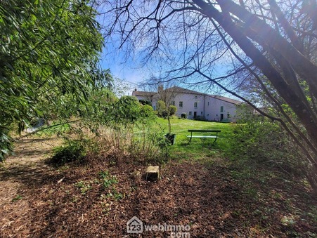 Lacroix-sur-Meuse  395 000 €