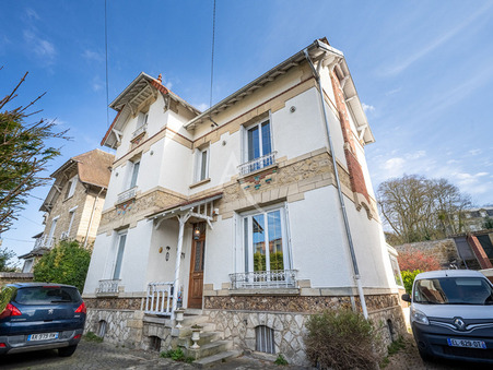 Meulan en yvelines  382 000 €