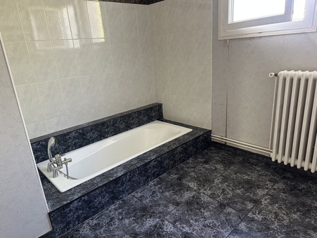 Maison sur Saint-Brice ; 334 000 €  ; Vente Réf. 3_AZE