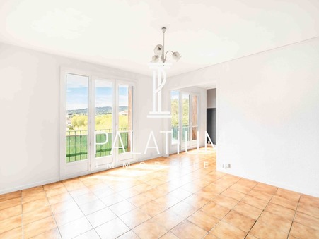 Manosque  102 700 €