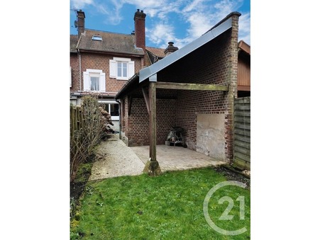 Noyon  900 €