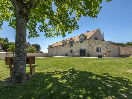 VILLEMER  670 000 €
