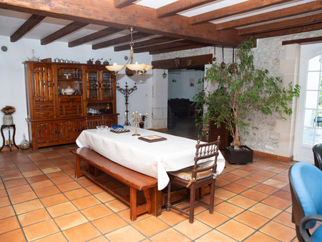 Maison 360 000 €  sur Ladiville (16120) - Réf. 34_204_BONN