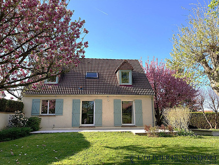 Montfort l amaury  675 000 €