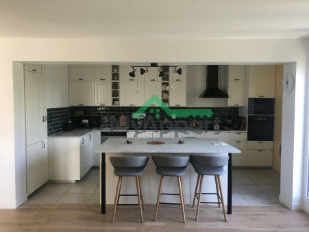 GENNEVILLIERS  720 €