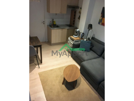 PARIS 17EME ARRONDISSEMENT  720 €