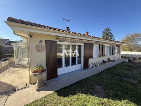 Ruelle-sur-Touvre  149 000 €