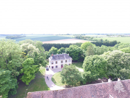 Maison 650 000 €  sur Bourges (18000) - Réf. 1494