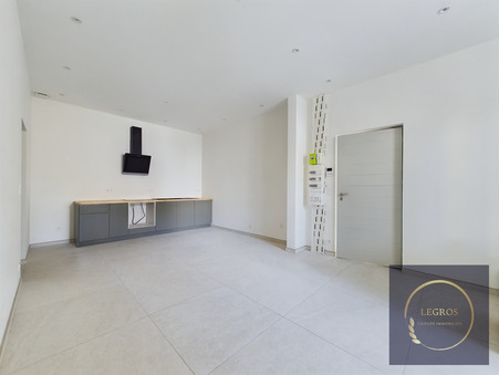 Châteaurenard  732 €