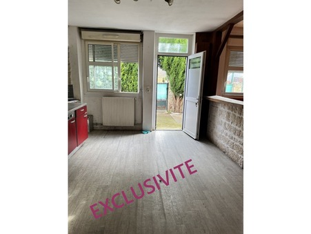 ROMILLY SUR AIGRE 64 000 €