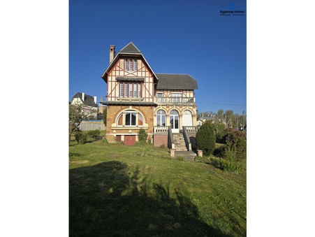 Brunoy  730 000 €