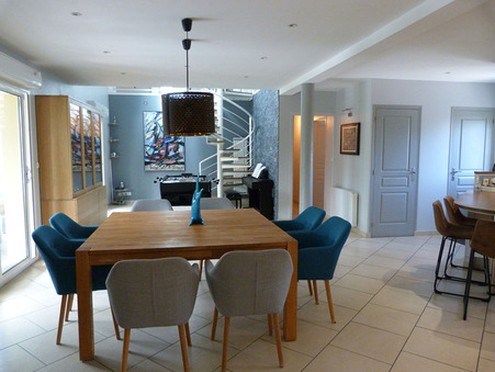 Maison 372 600 € sur Livre la Touche (53400) - Réf. M811302