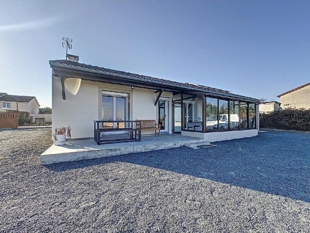 MACON  279 000 €