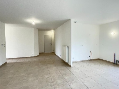 MACON  229 000 €
