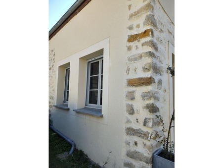 ECUELLES 75 000 €