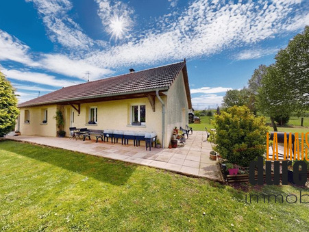 Velloreille lès Choye  270 000 €