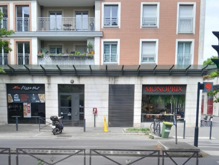 ROMAINVILLE  260 000 €
