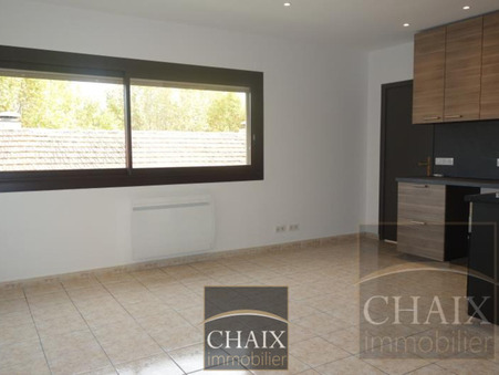 Aubagne  827 €