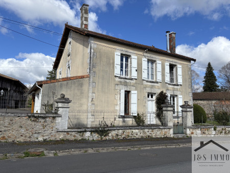 MASSIGNAC  210 000 €
