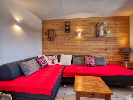 MORILLON  215 000 €