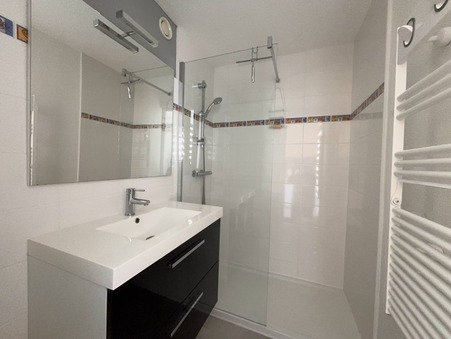 A louer maison À partir de 500 €  Penestin