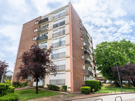 Meulan en yvelines  176 000 €
