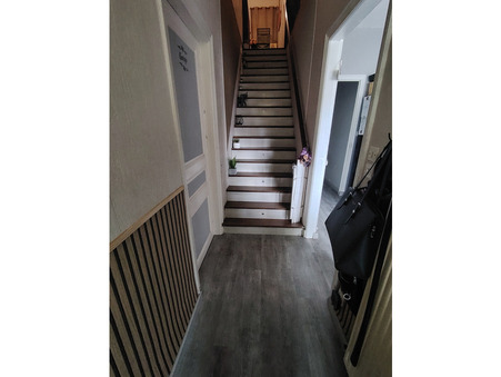 Dommartin-la-Montagne  110 000 €