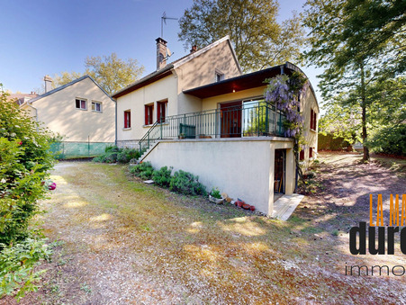 Arc lès Gray  156 000 €