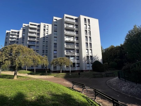 Les Clayes-sous-Bois  219 000 €