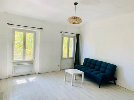 TOULON  570 €