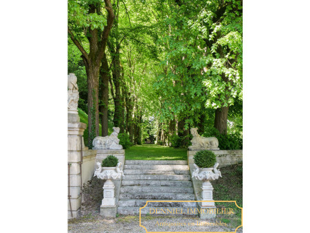 A vendre chateau Giverny 27620; 2 100 000 € 