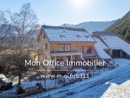 Réotier  627 000 €